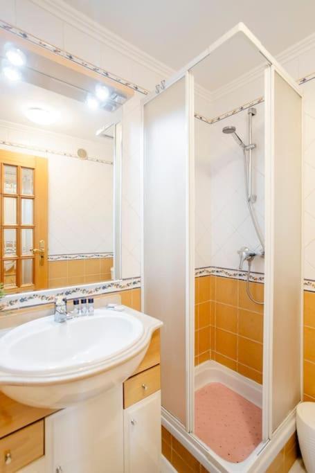 Apartamento Em Lisboa, Perto De Sintra Fontainhas  Exterior photo